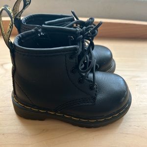 'Brooklee' Boot DR. MARTENS
Baby & Walker